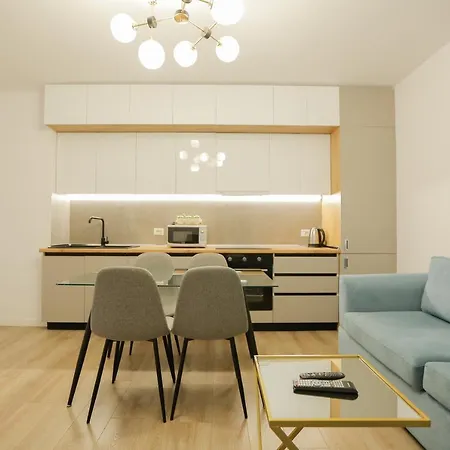 Miku Apartment-premium 2bd At Wilson Square Apartment