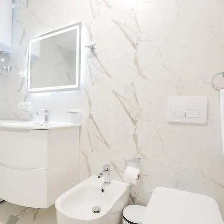 Apartment Miku Apartment-premium 2bd At Wilson Square