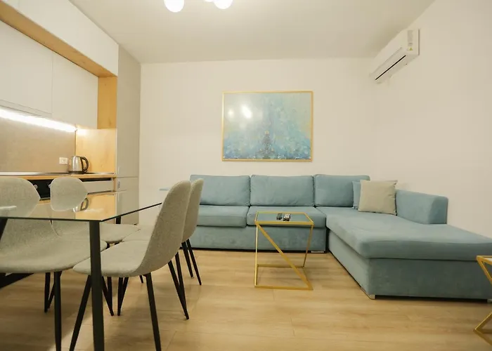 Miku Apartment-premium 2bd At Wilson Square Appartement
