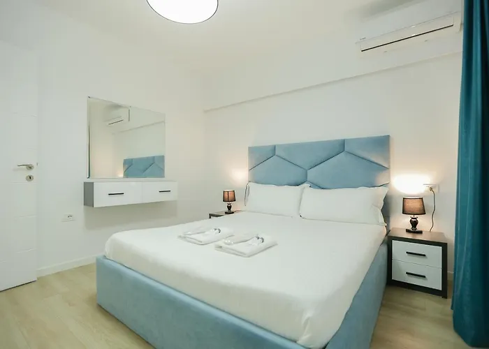 Miku Apartment-premium 2bd At Wilson Square Appartement Tirana